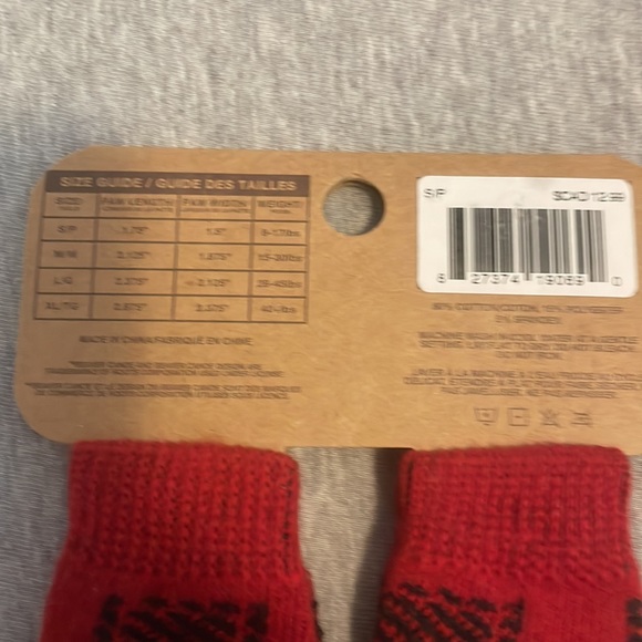 Beaver Canoe Socks with NonSlipSoles Size Small NWT - Picture 3 of 3